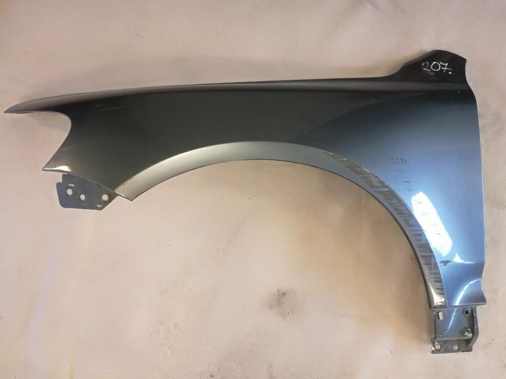Lavy predny blatnik VW TOUAREG 7L0