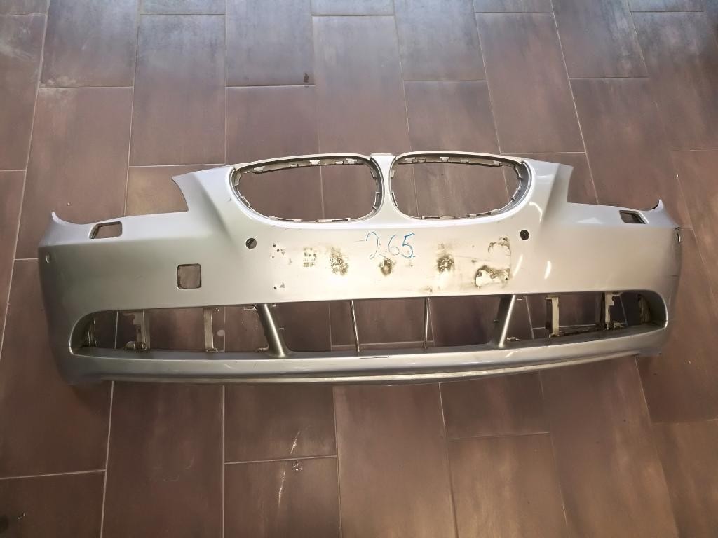 Predny naraznik na BMW 5 E60 2005->