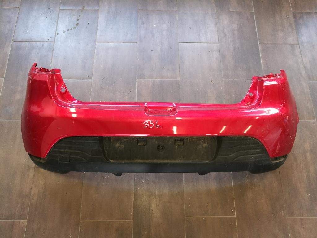 Zadny naraznik RENAULT CLIO IV 850225639R