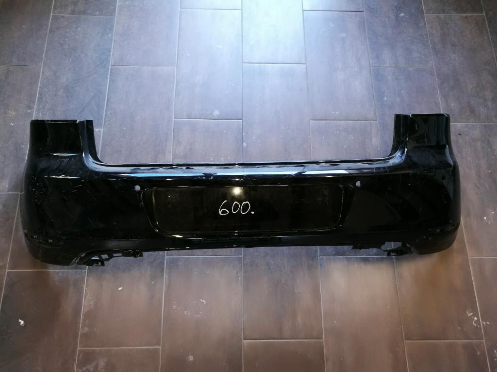 Zadny naraznik VW GOLF VI 6  5K6807421