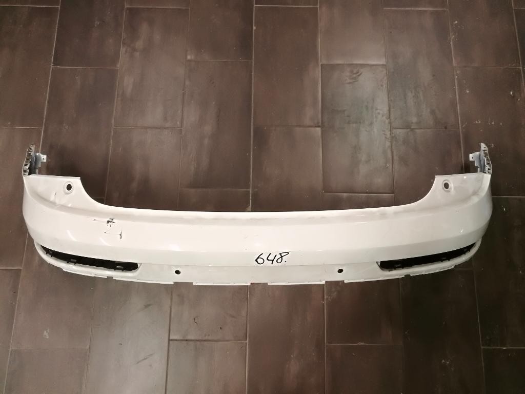 Zadny naraznik AUDI Q3 8U0