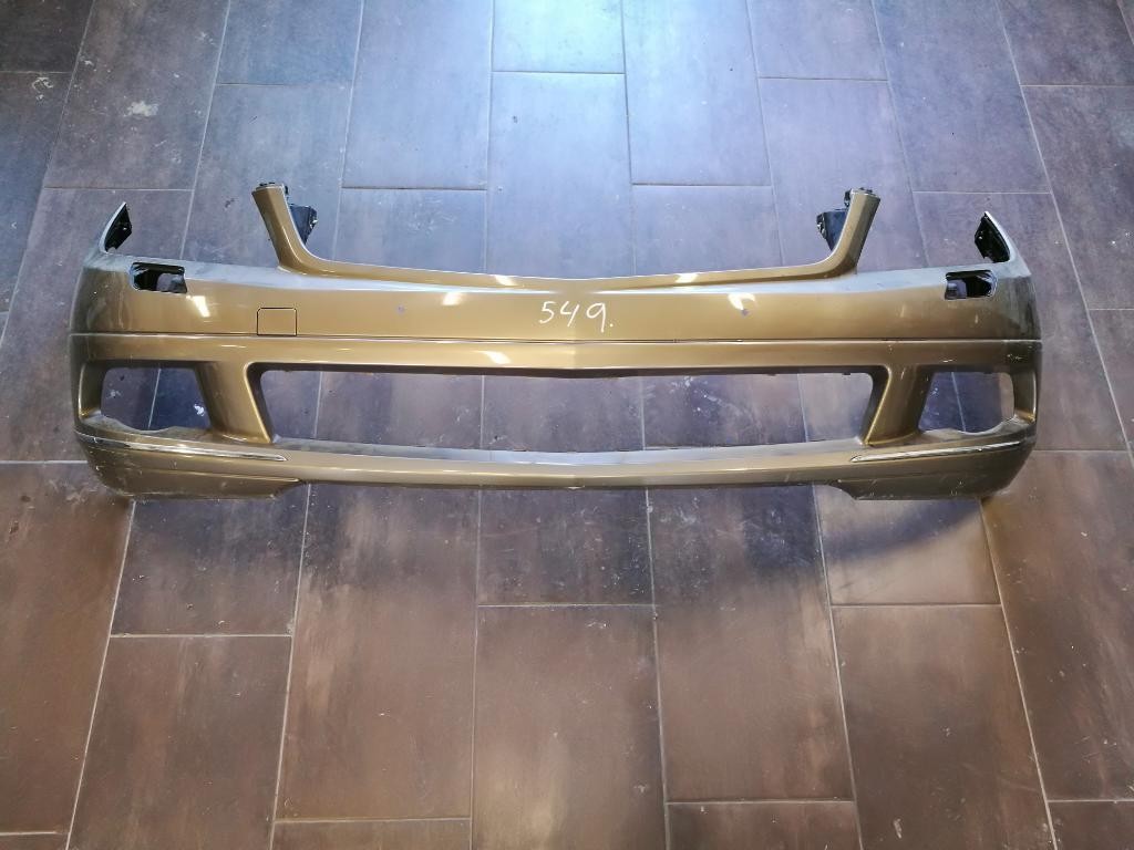Predny naraznik MERCEDES W 204 C KLASA