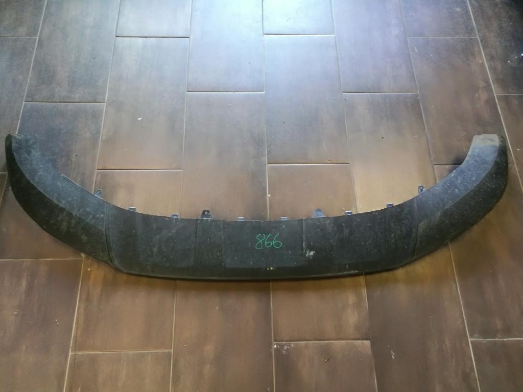 Spojler lista naraznik AUDI Q3 8U0807061