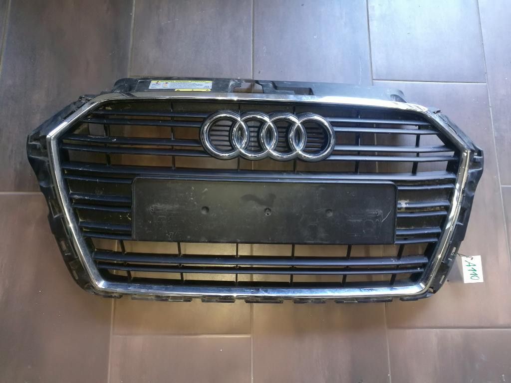 Maska mriezka AUDI A3 LIFT 8V3853651AA