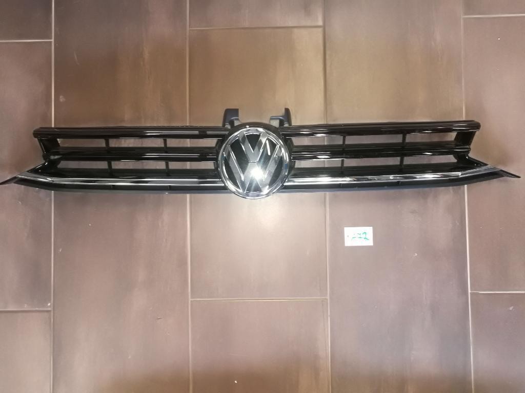 Maska mriezka VW TOURAN 5TA853651H