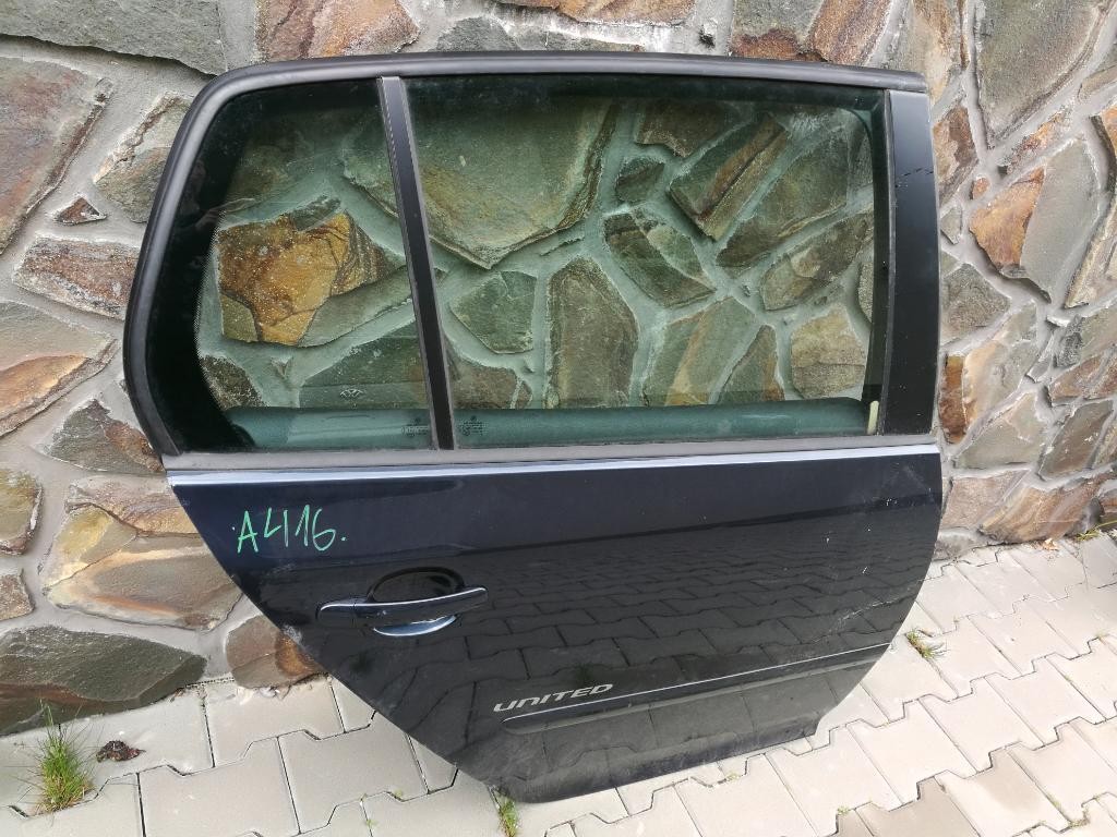 Prave zadne dvere VW GOLF V 5 HB 1K