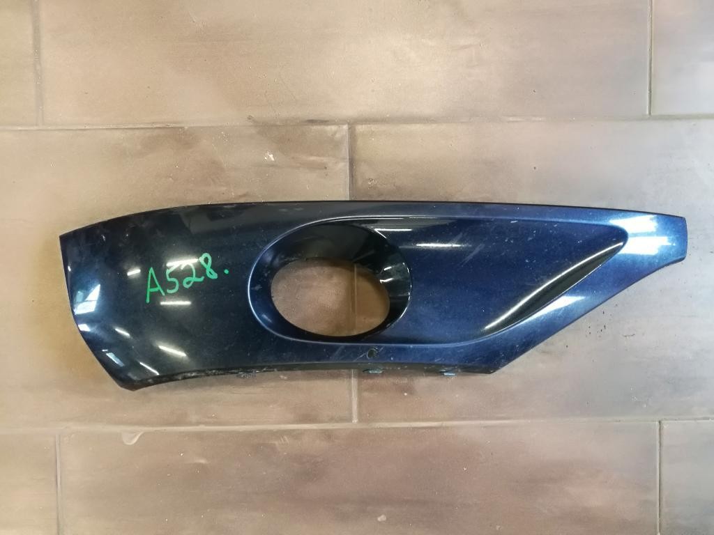 Mriezka krytka hmlovky VW TOUAREG II 2 7P6