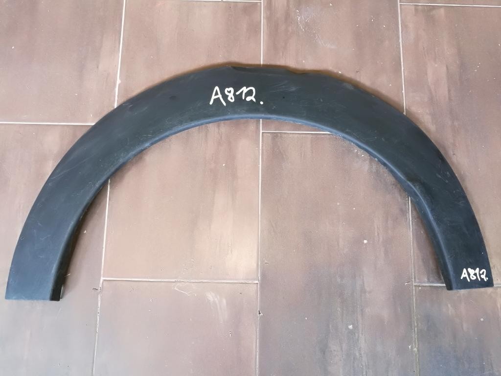 Lem blatnika CITROEN C4 CACTUS 9801554480