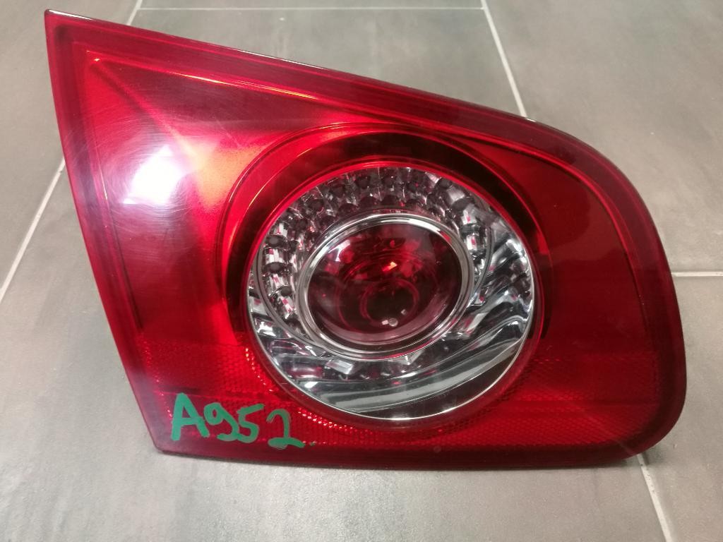 Svetlo zadne VW PASSAT B6 COMBI 3C9945093