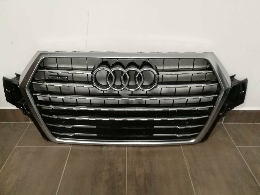 Maska mriezka AUDI Q7 C S-LINE