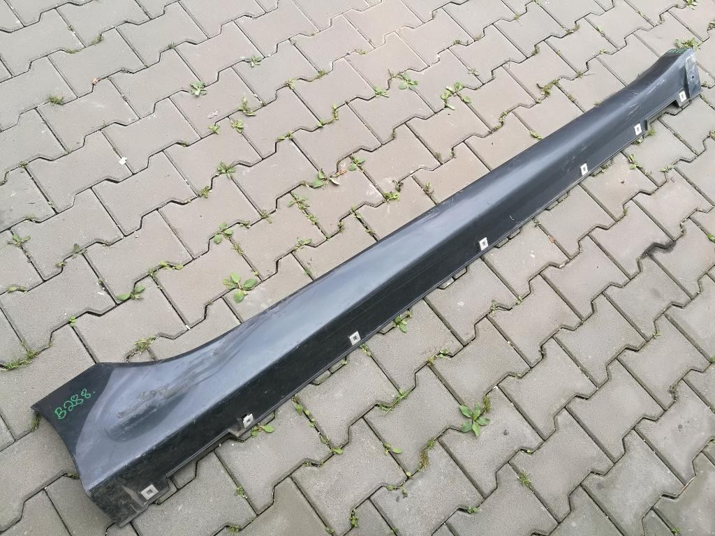 Prah bocny HYUNDAI i40 87752-3Z000