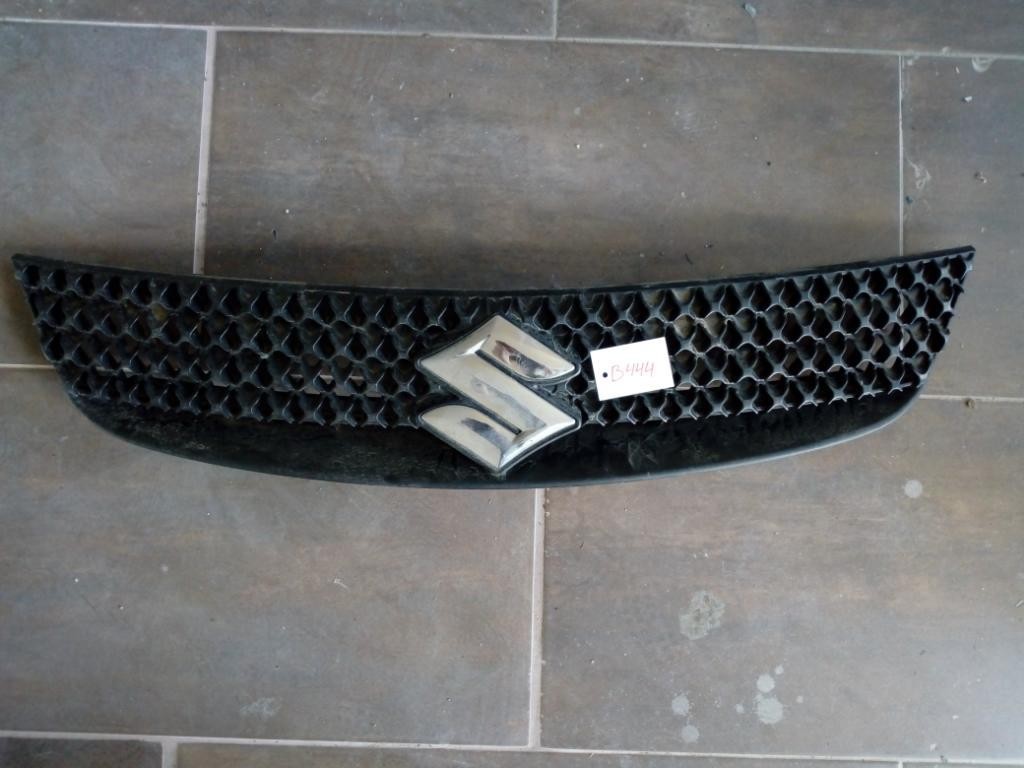 Maska mriezka SUZUKI SX4 LIFT 7174155L0 08>