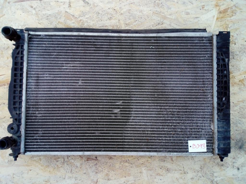 Chladic vody 8D0121251 AUDI A4 B5 A6 C5