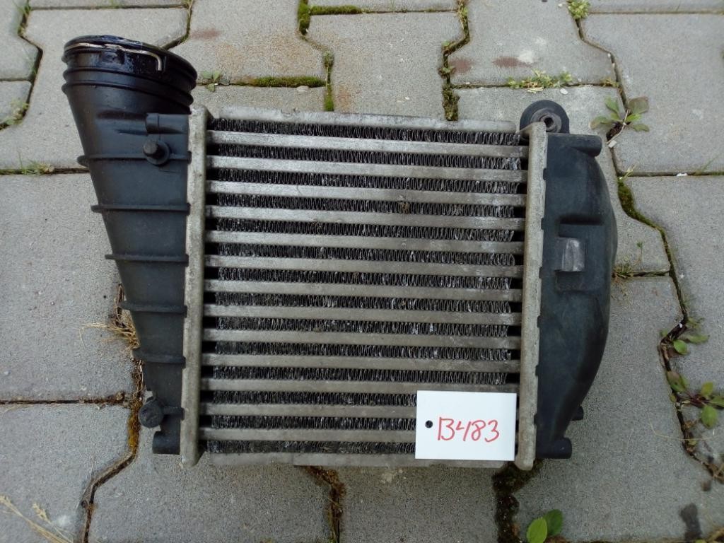 Intercooler 1J0145803A GOLF IV 4 TOLEDO JETTA