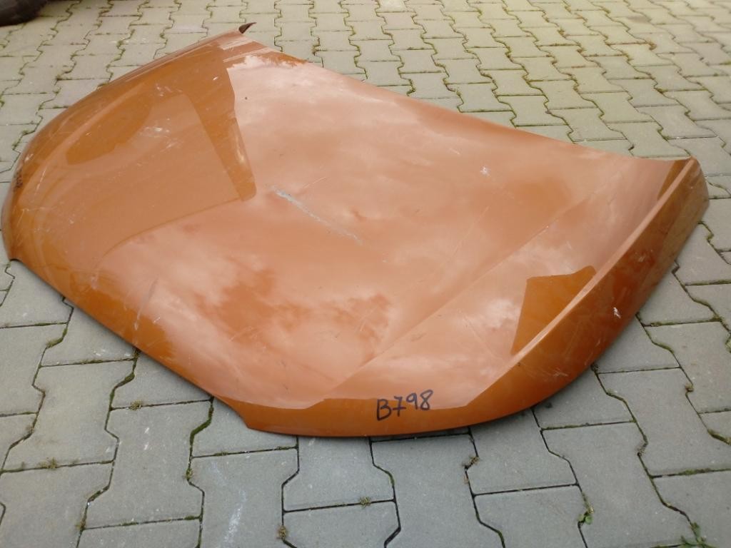 Predna kapota AUDI A1 8X 10-18