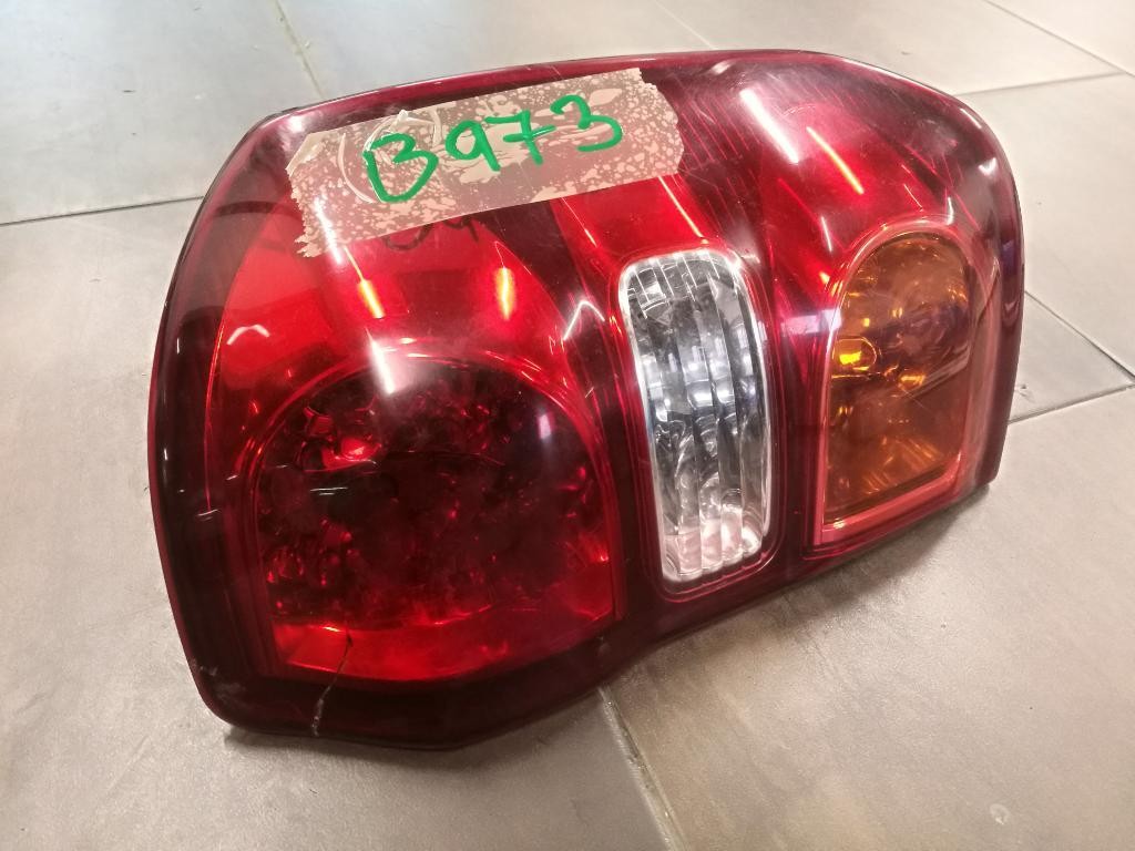 Zadne svetlo TOYOTA RAV4 2004>