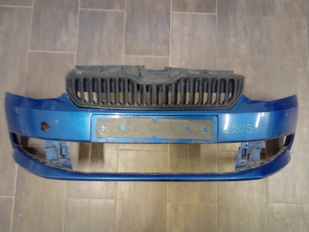 Predny naraznik 6V0807221 SKODA FABIA III 3