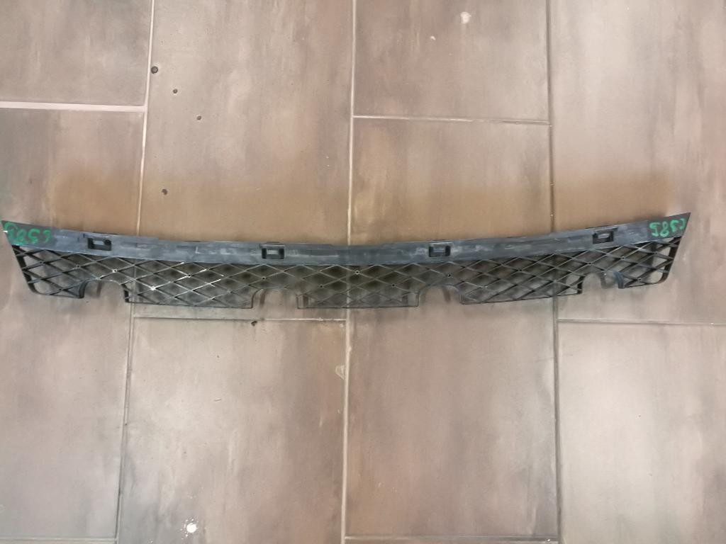 Drziak naraznika 3AF807863 VW PASSAT B7