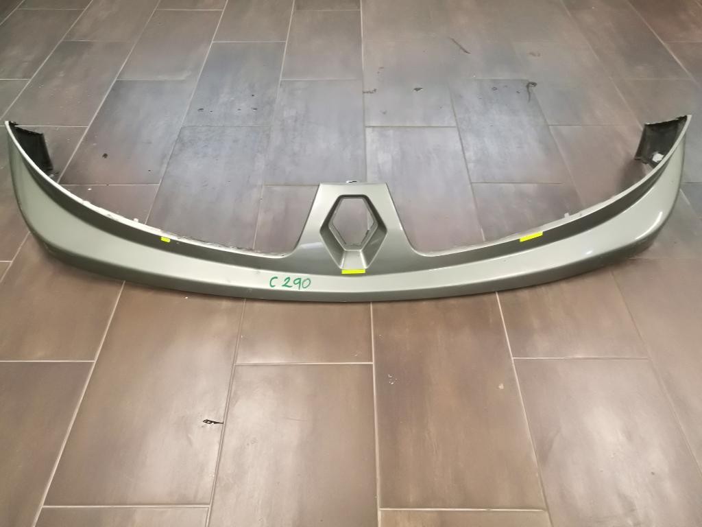 Maska 623100247R RENAULT TRAFIC II 2 LIFT 07 - 14