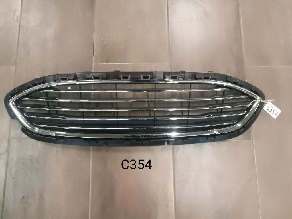 Maska mriezka H1BB8B271B1 FORD FIESTA MK8 17 ->