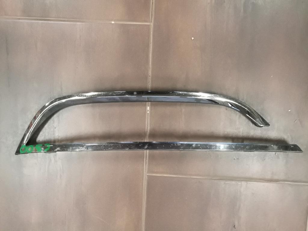 Ramik chrom lista hmlovky HYUNDAI GENESIS 2015 ->