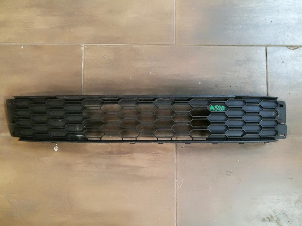 Stredova mriezka naraznika FABIA III 3 LIFT