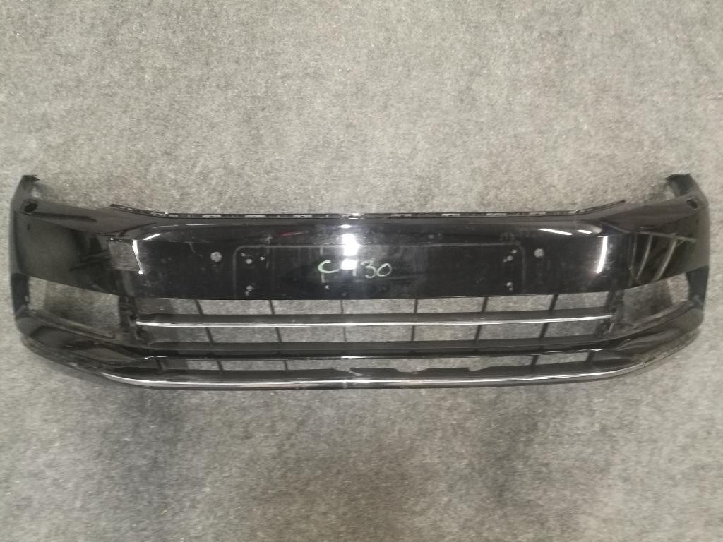 Predny naraznik 3G0807221A VW PASSAT B8