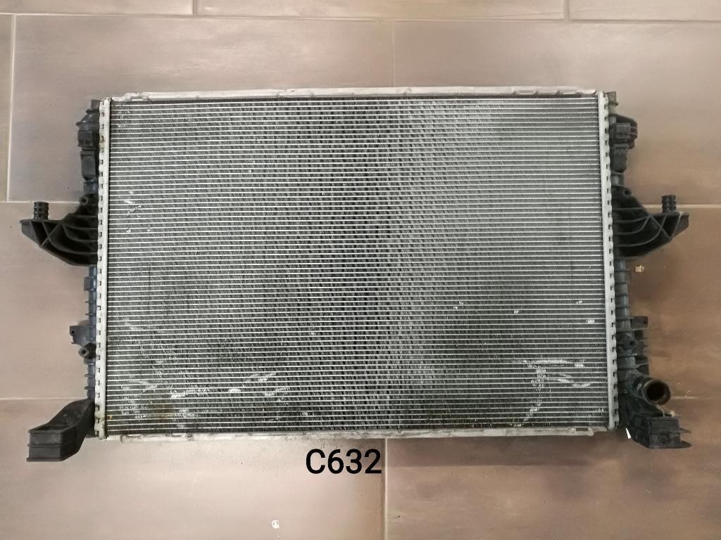 Chladic vody 7E0121253E VW T5 LIFT T6 TRANSPORTER