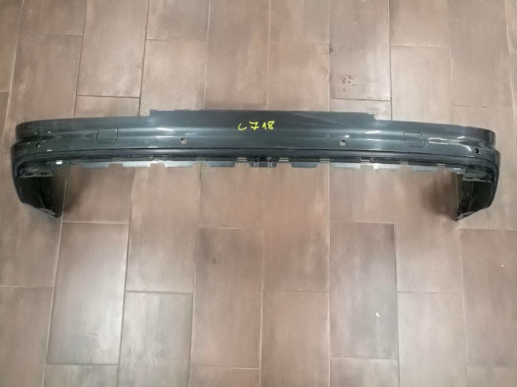 Zadny naraznik AUDI Q7 S-LINE 4M0807527D