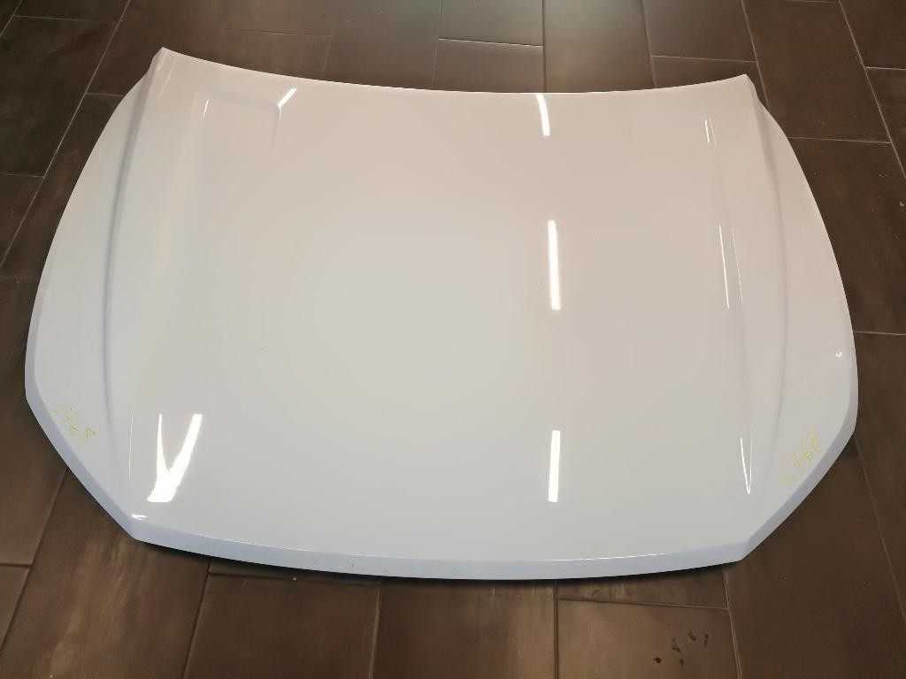 Predna kapota VW TOUAREG 760 2018->