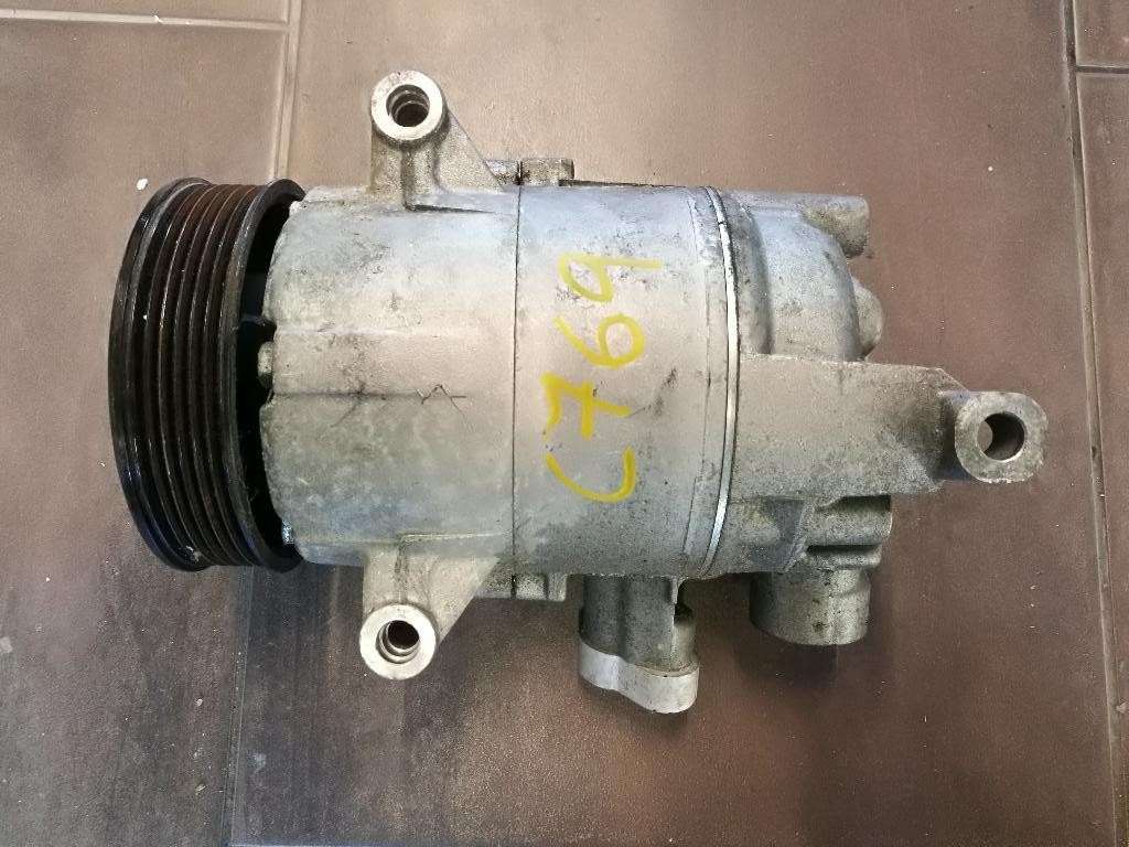 Kompresor klimy 5Q0820803B VW AUDI SEAT SKODA