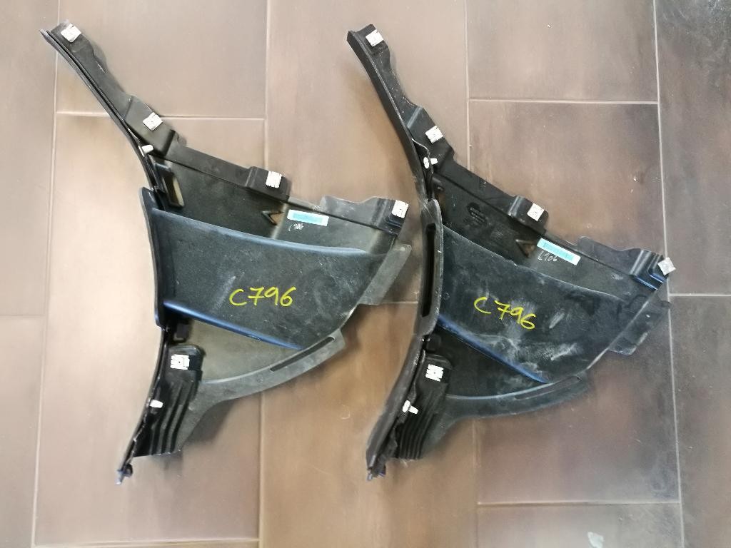 Podblatnik 9Y0825318D PORSCHE CAYENNE III
