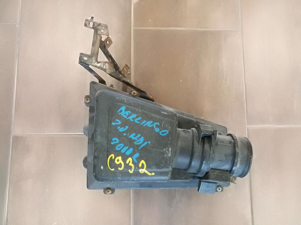 Obal vzduchovy filter BERLINGO PARTNER 2.0 HDI 2000->