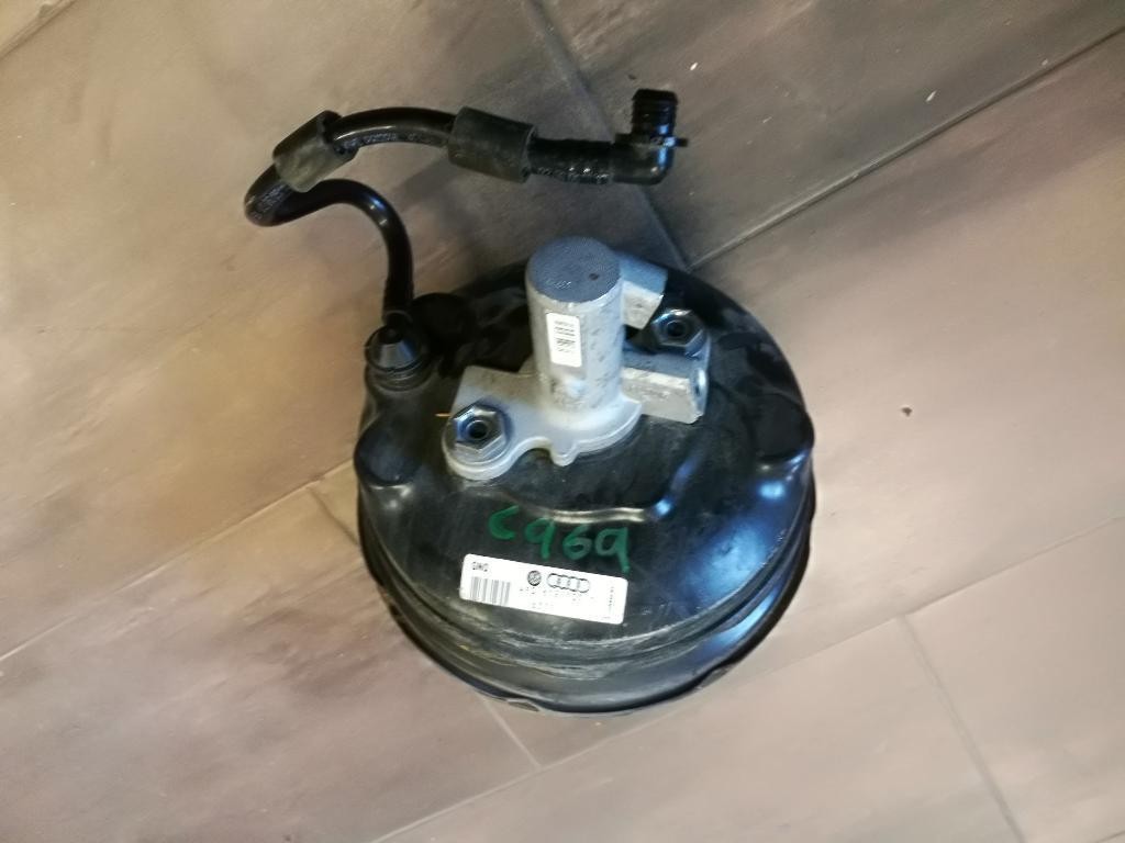 Posilnovac brzd AUDI A6 C6 4F 4F0612105G