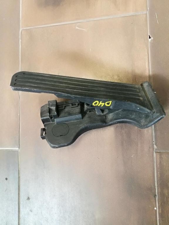 Pedal plynu potenciometer 1K1721503P VW GOLF V 5 1K
