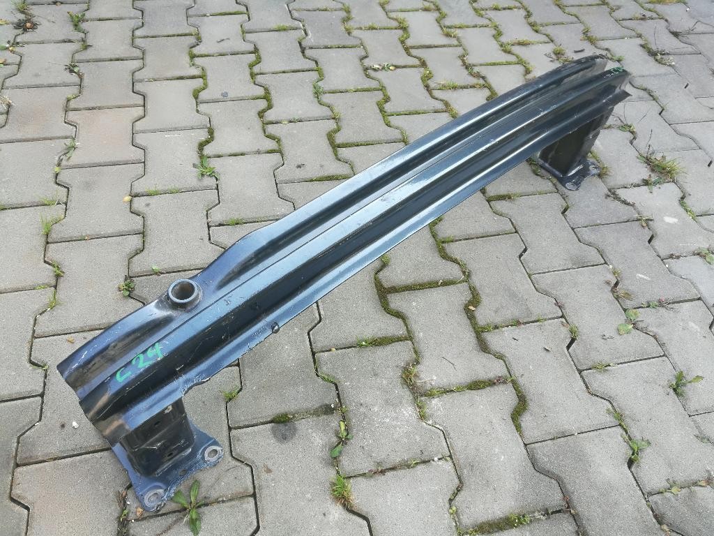 Vystuha naraznika 575807305B SEAT ATECA