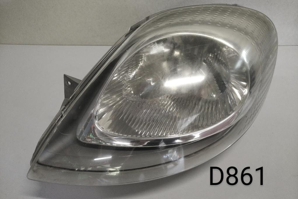 Predne svetlo OPEL VIVARO RENAULT TRAFIC 770031137
