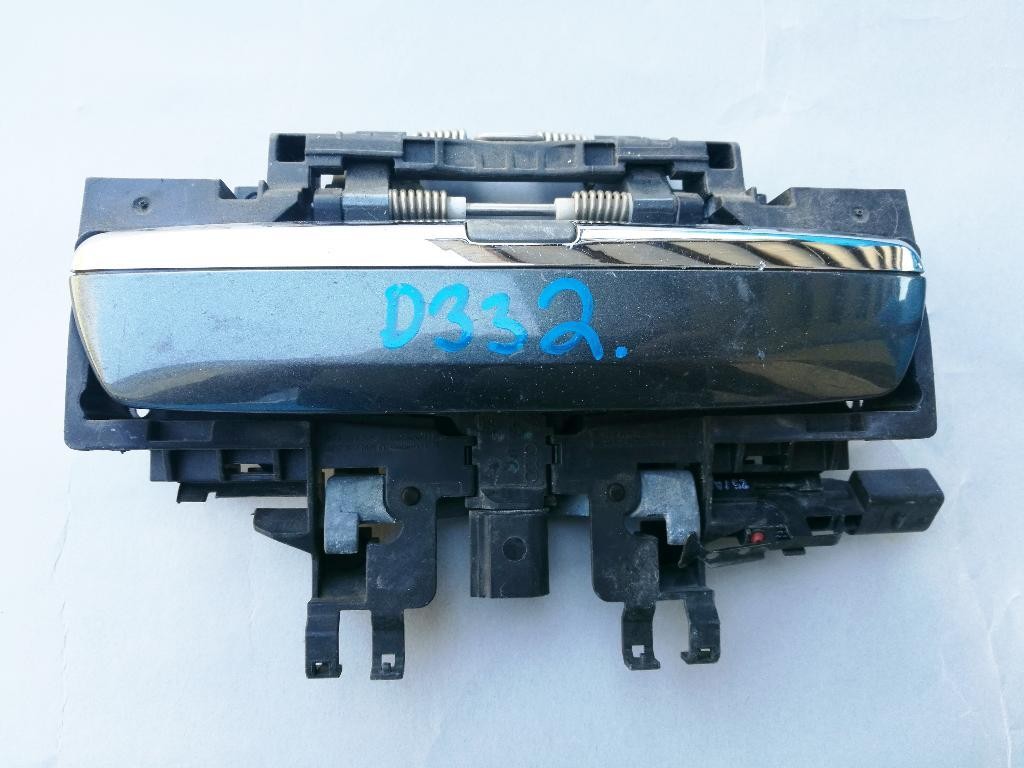 Klucka dveri AUDI A8 D3 4E KEYLESS