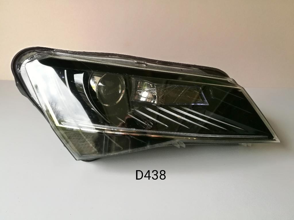 Predne svetlo XENON LED SKODA SUPERB III 3 3V19410