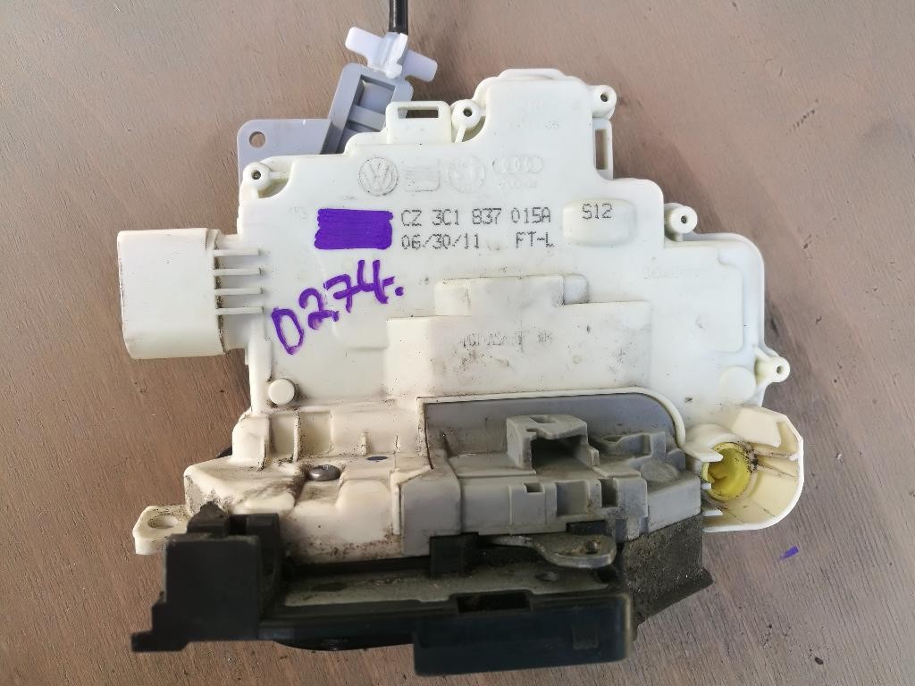 Zamok dveri 3C1837015A VW PASSAT B6 B7