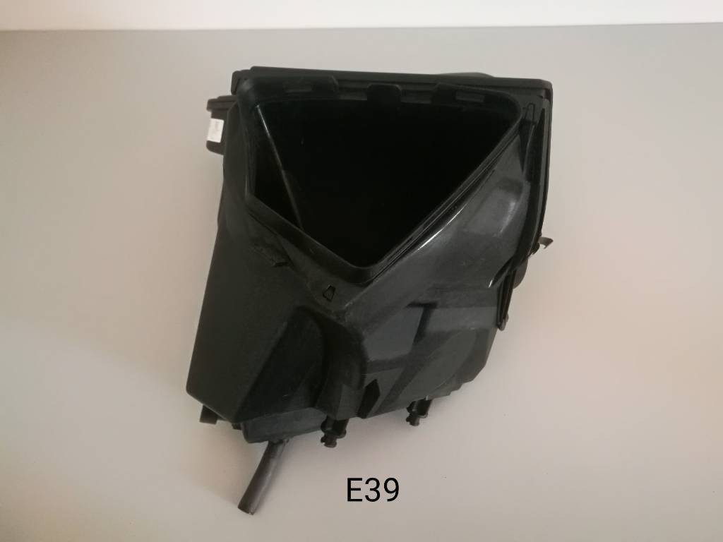 Obal vzduchovy filter AUDI A4 8K A5 8T 8K0133837R