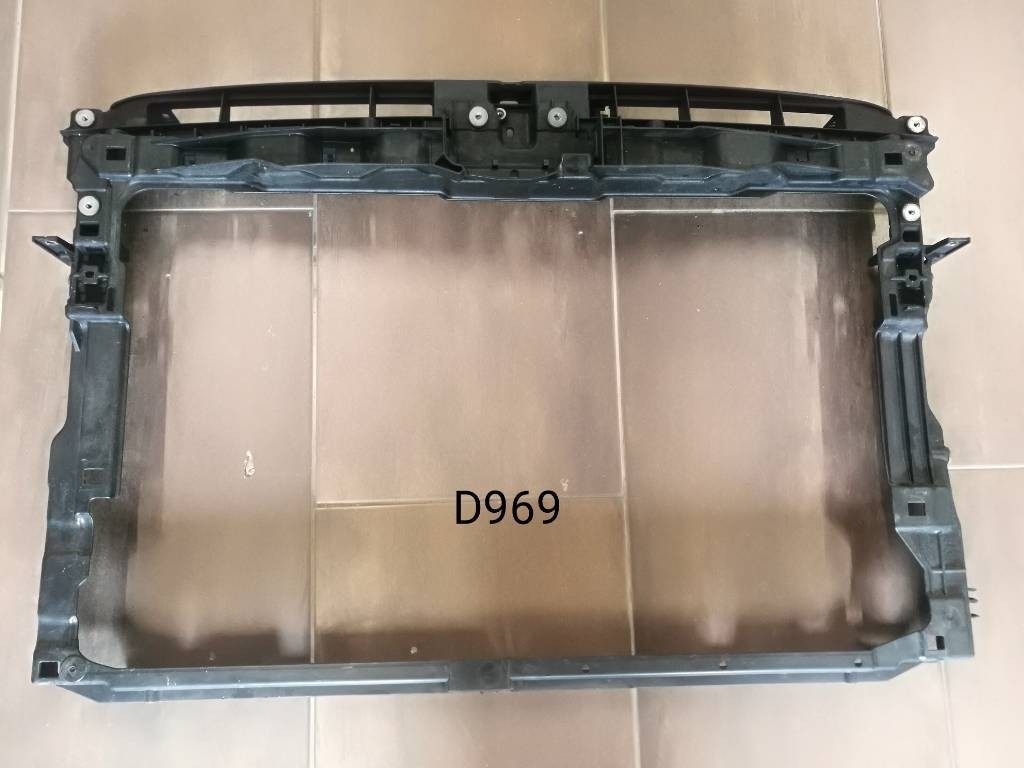 Stena celo sahara VW GOLF VII 7 5G0805588M