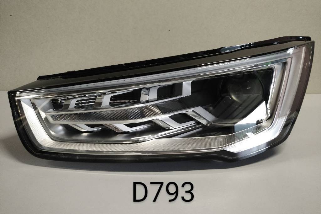 Predne svetlo AUDI A1 8X LIFT XENON LED 8XA941005
