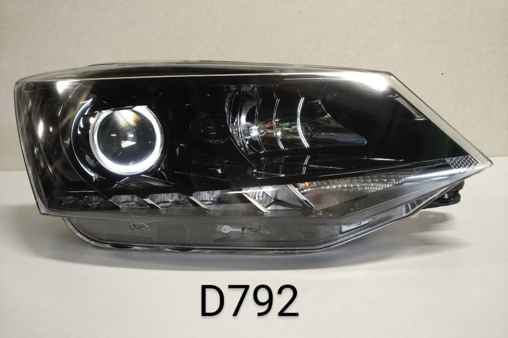 Predne svetlo SKODA FABIA III 3 LED 6V1941016B 14>