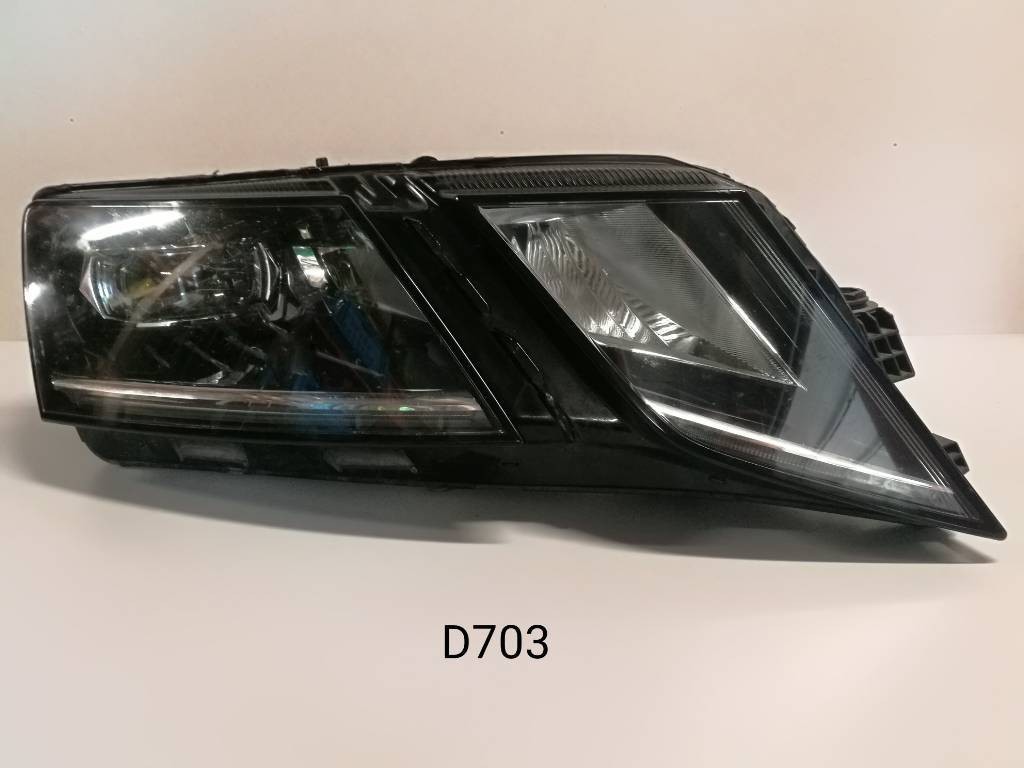 Predne svetlo SKODA OCTAVIA III 3 LED 5E1941016D