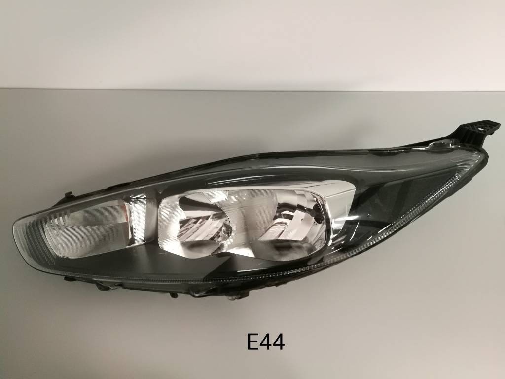 Predne svetlo FORD FIESTA MK7 LIFT C1BB-13W030 13>
