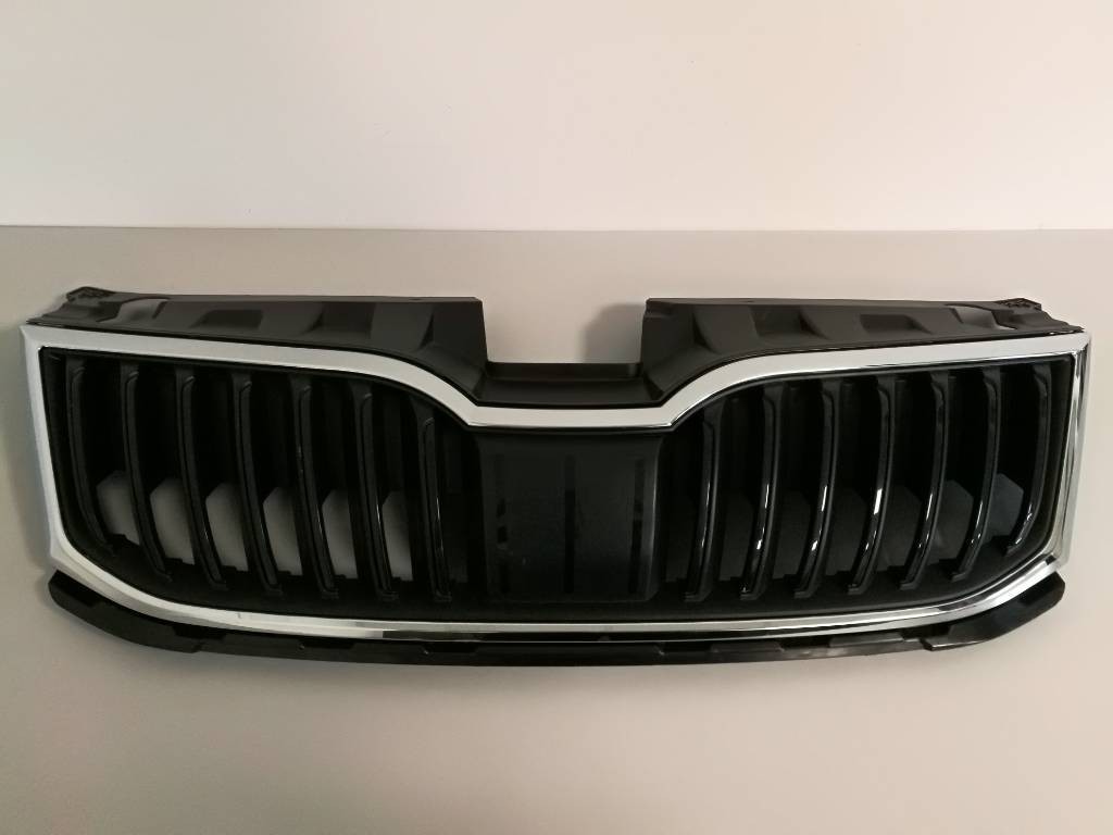 Maska mriezka SKODA OCTAVIA III 3 LIFT 5E0853653A