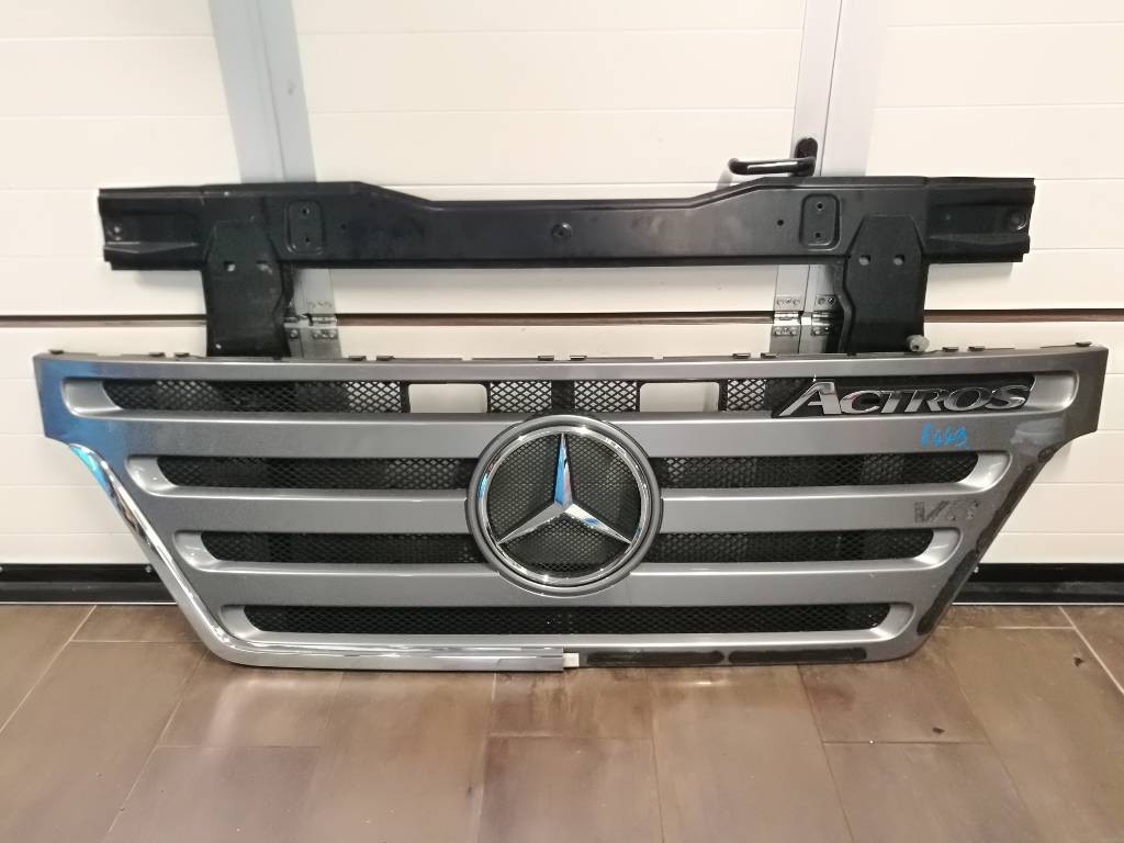 Maska mriezka MERCEDES ACTROS