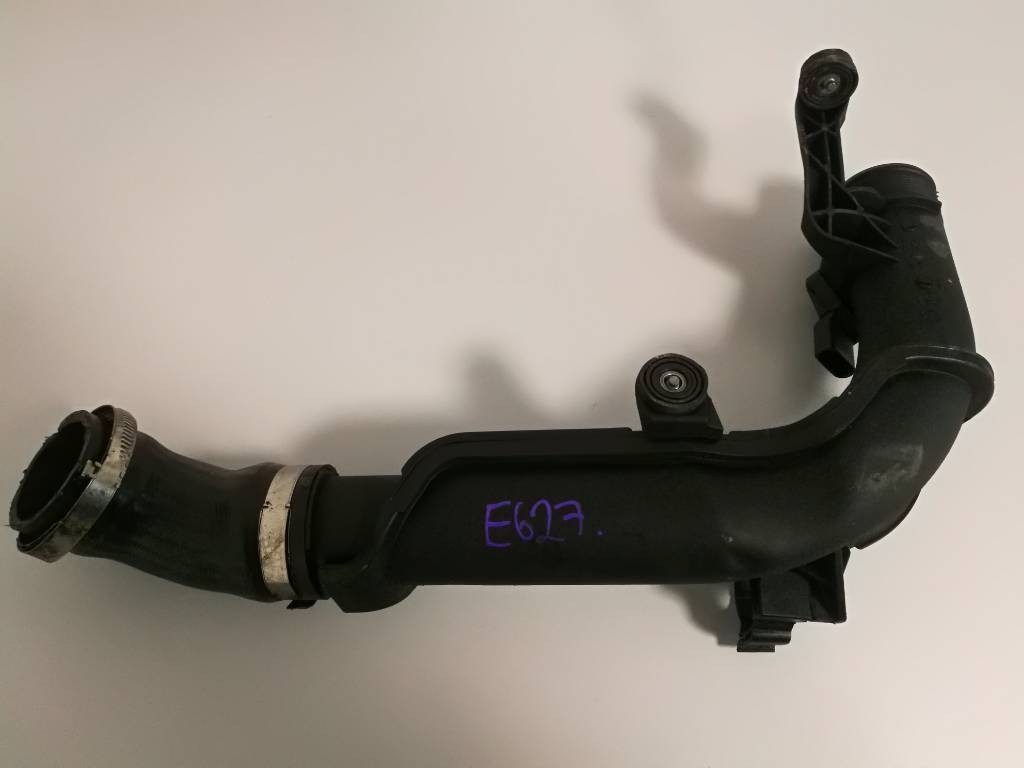 Trubka hadica intercoolera SKODA AUDI 1K0145770AE