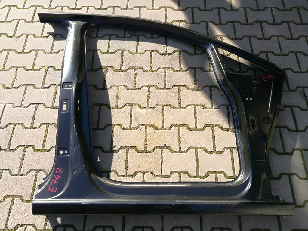 Stlpik prah VW TOURAN 5TA 15->